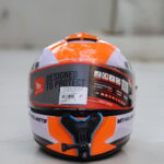 HELMET CHIN STRAP MOUNT WITH J MOUNT 3 0Q2A6347